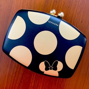 Sephora x Disney Minnie's World in Color Eyeshadow Palette